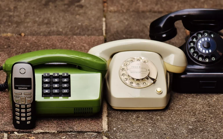 Telephone Answering Machine