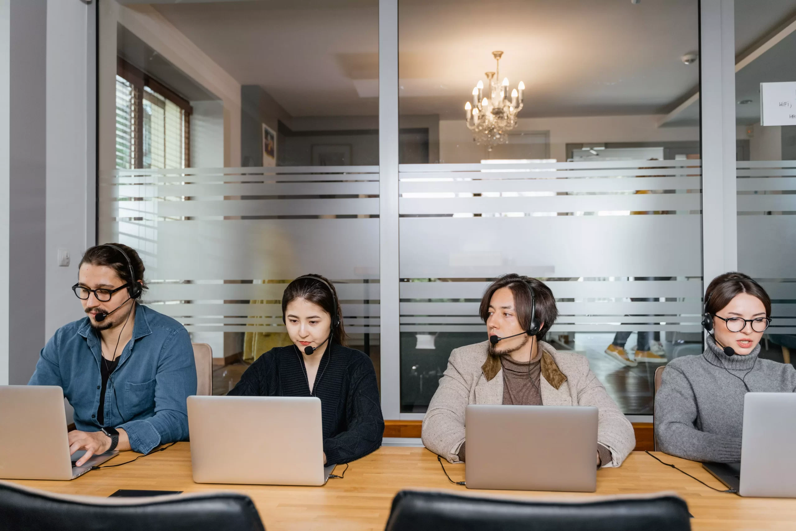 Customer Service Vs Customer Support